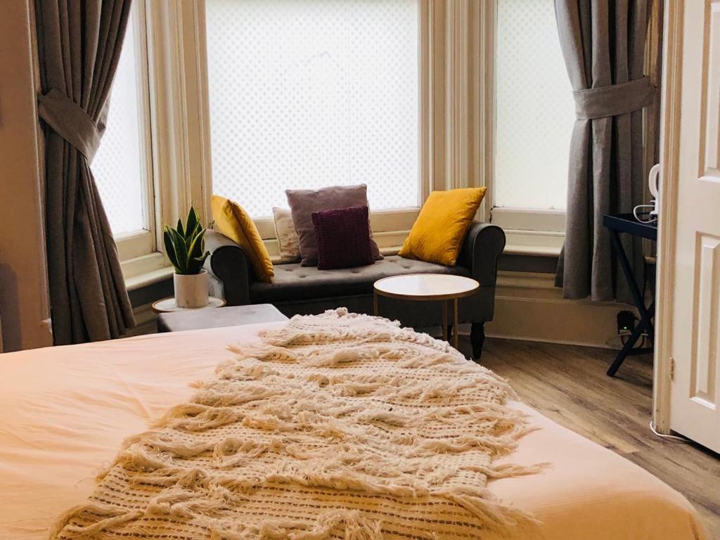 Canterbury Accommodations With Free Car Park Onsite And High Speed Wifi Εξωτερικό φωτογραφία