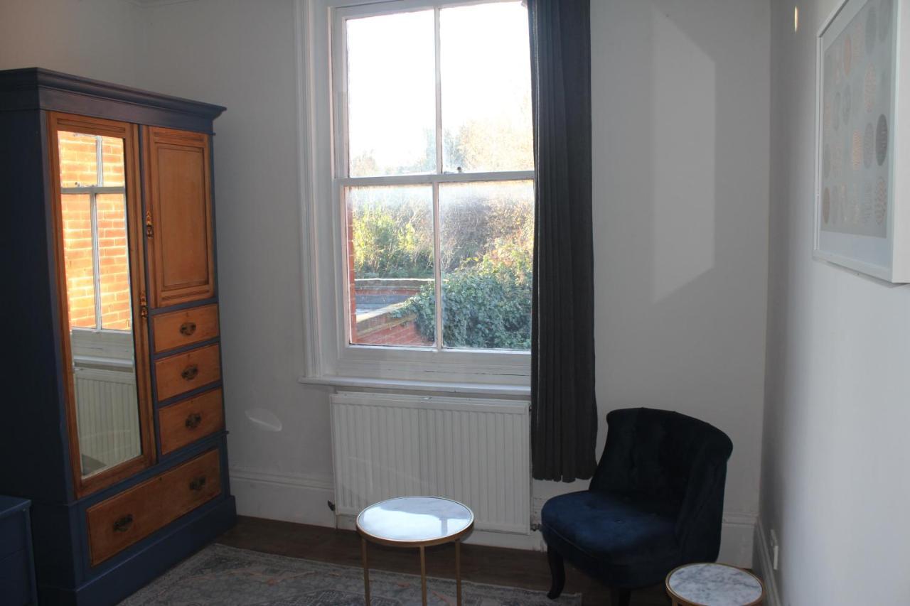 Canterbury Accommodations With Free Car Park Onsite And High Speed Wifi Εξωτερικό φωτογραφία