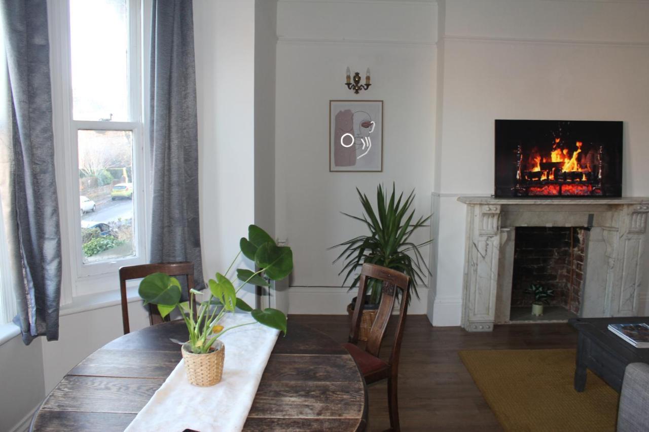 Canterbury Accommodations With Free Car Park Onsite And High Speed Wifi Εξωτερικό φωτογραφία