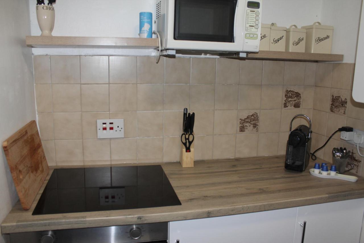 Canterbury Accommodations With Free Car Park Onsite And High Speed Wifi Εξωτερικό φωτογραφία